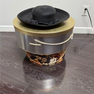 Eric Javits Black Water-Repellent Hat